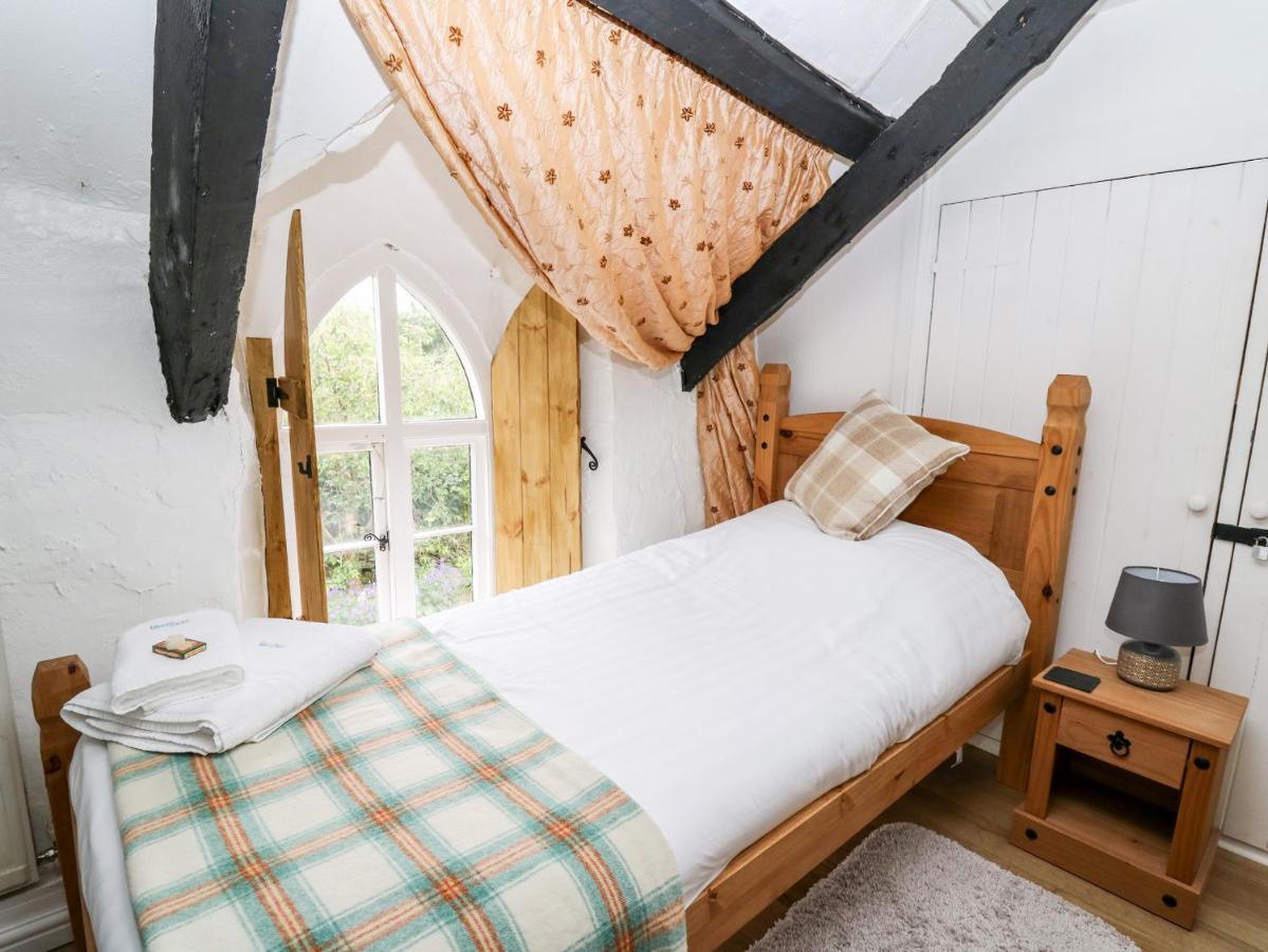 Maesgwyn Villa Cardigan Buitenkant foto