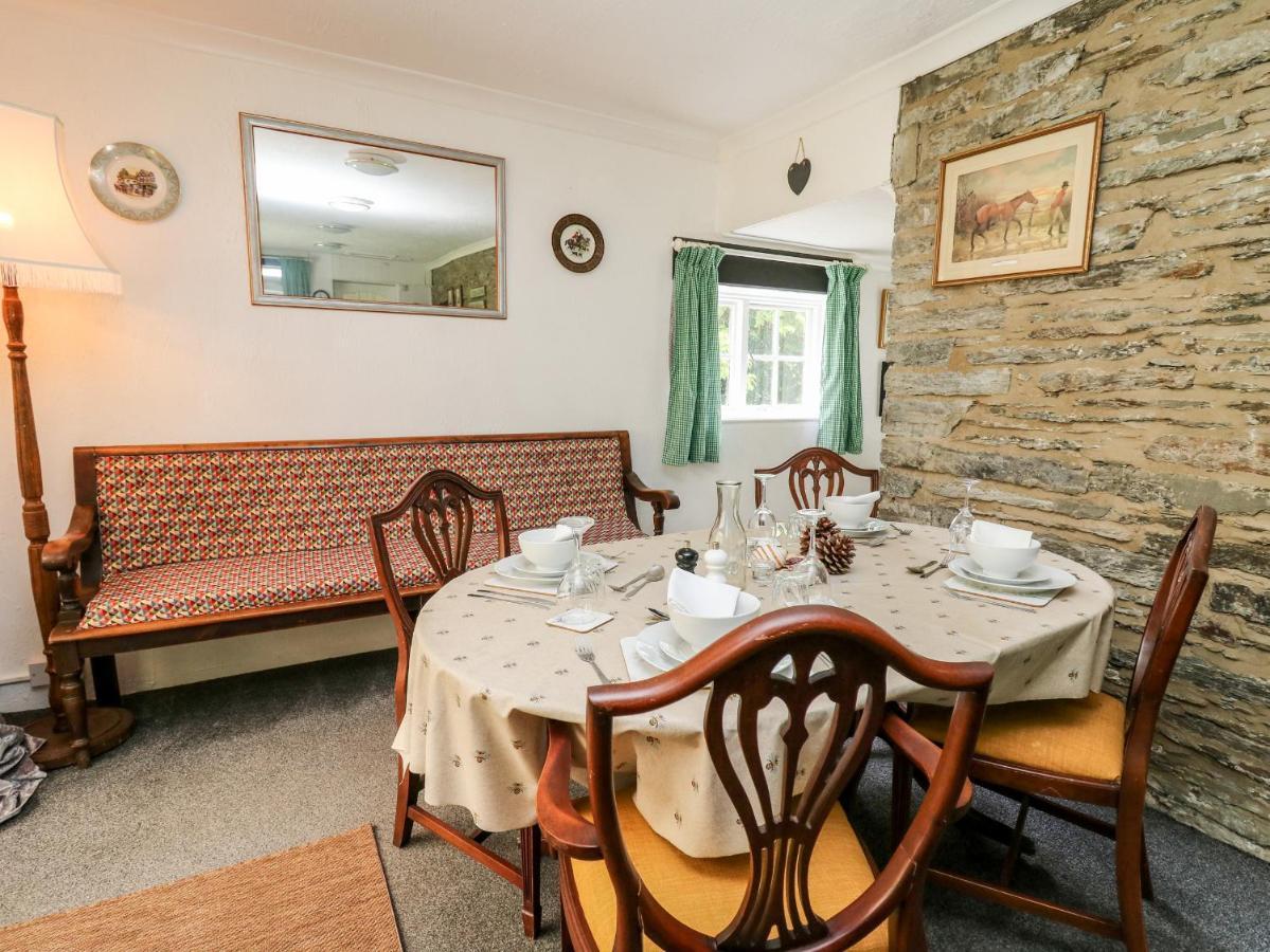 Maesgwyn Villa Cardigan Buitenkant foto
