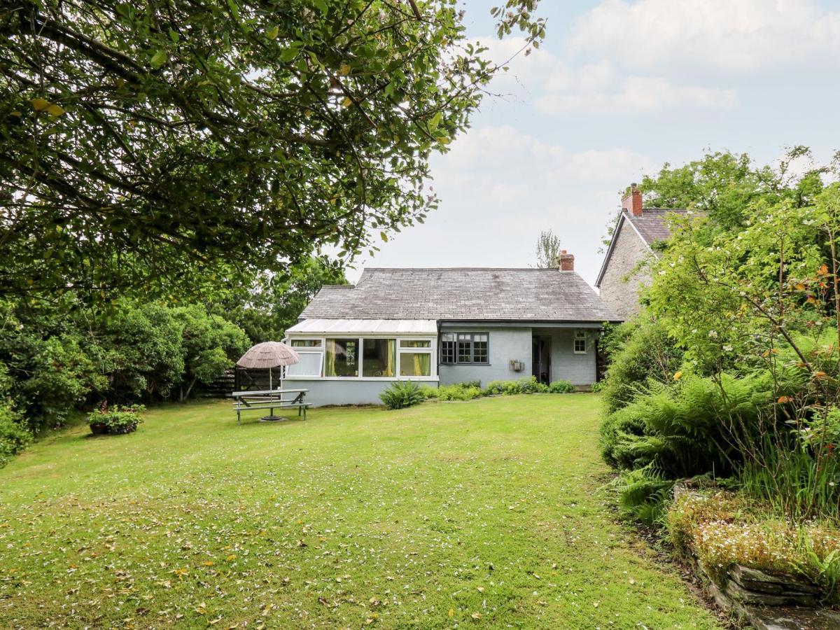Maesgwyn Villa Cardigan Buitenkant foto